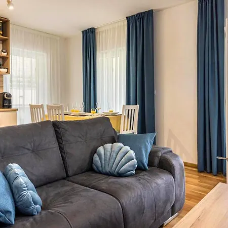 Villa Ancora - Merope Apt /W Jacuzzi & Terrace - Happy Rentals ネレジネ
