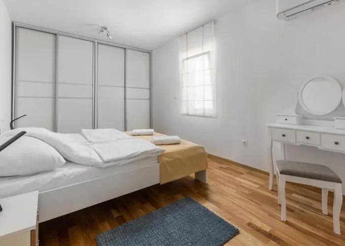 Apartment Ancora - Merope Sv.jakov - Happy